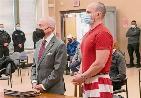  ?? Lori Van Buren / Times Union ?? Jacob L. Klein, right, charged with the murder of physician assistant Philip L. Rabadi, is arraigned in New Scotland Thursday, his attorney Mark Bederow beside him. A former co-worker called “Jake” a team player who never showed signs of turmoil.