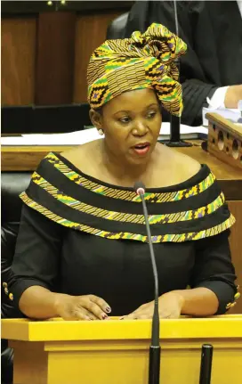  ??  ?? Ms Lusizo Makhubela-Mashele (ANC)