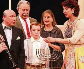  ?? SCOTT J. KIMMINS ?? From left: K.L. Storer (Grandpa Gellman), Saul Caplan (Mr. Stopnick), Brendan Plate (Noah Gellman), Kay Bosse (Grandma Gellman) and Adrienne Gibbons (Rose Stopnick Gellman) in the Human Race Theatre Company’s 2011 production of “Caroline, or Change.”