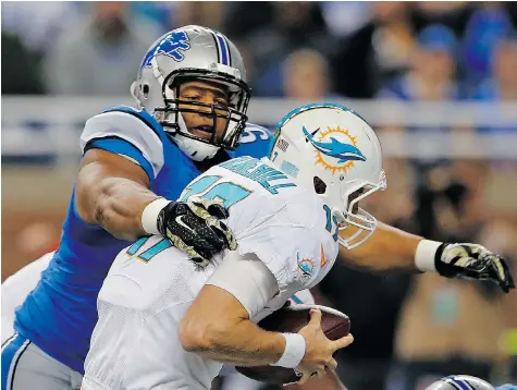  ?? LEON HALIP/Getty Images ?? Ndamukong Suh’s $114-million deal with the Miami Dolphins makes him the highest-paid defensive player in NFL history.