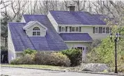  ?? Alexander Soule/Hearst Connecticu­t Media ?? An Old Kingdom Road home listed for sale in Wilton at $1.1 million listed for just over 20 percent more than the owner paid for the property in 2014.