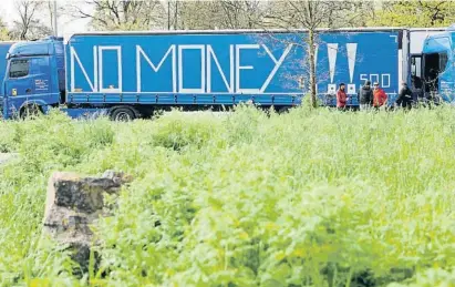  ?? RONALD WITTEK / EFE ?? Una reciente protesta de los camioneros en Alemania pidiendo subidas salariales