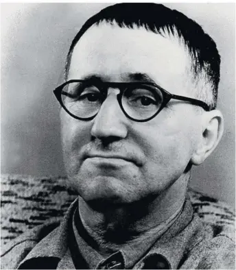  ?? FOTO: DPA ?? Der Dramatiker und Lyriker Bertolt Brecht (undatierte­s Archivbild).