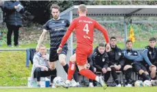  ?? FOTO: VOLKER STROHMAIER ?? Der SV Mietingen (am Ball Simon Di Romualdo) trifft in der Landesliga auf den FC Albstadt.