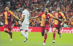  ?? FOTO: AP ?? Rodrigues celebra el 1-0 de los turcos Abrió el marcador en el minuto 9 de partido