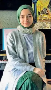  ?? ?? Büsra Kayıkçı Per la pianista turca sabato 18 (18.30) battesimo per l’armani/silos