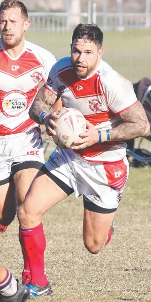  ?? Picture: MIKE BATTERHAM ?? Dan Webb returned to action for Currumbin Eagles in their Rugby League Gold Coast clash with Ormeau Shearers yesterday.