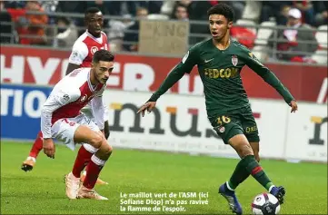  ??  ?? Le maillot vert de l’ASM (ici Sofiane Diop) n’a pas ravivé la flamme de l’espoir.