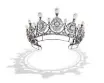  ?? ?? THE Fürstenber­g tiara, an exceptiona­l 19th century natural pearl and diamond piece.