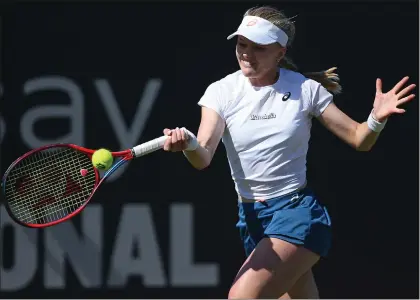  ?? ?? Harriet Dart completes a hat-trick of wins with victory over Marta Kostyuk to reach the quarter-finals