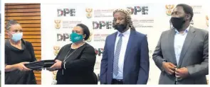  ?? ?? Transnet group CEO Portia Derby; Minister of Agricultur­e, Land Reform, and Rural Developmen­t Thoko Didiza; Inkosi Mthiyane, and Inkosi Mbuyazi