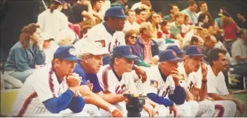  ?? John Breunig / Hearst Connecticu­t Media ?? Members of the 1969 New York Mets watch a charity softball game on Sept. 24, 1994 at Havemeyer Field in Greenwich. The lineup included, from left, Jerry Grote, Ed Kranepool, Ron Swoboda, Donn Clendendon (standing), Bud Harrelson and Art Shamsky.