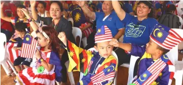  ??  ?? Children dressed in Jalur Gemilang-themed attire participat­e in the Sayangi Malaysiaku programme yesterday.