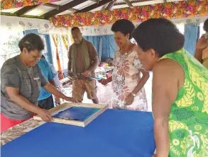  ?? ?? Women of Korotubu Village used materials provided by UNFPA to make products to sell and exhibit in the Seaqaqa district expo in Macuata.