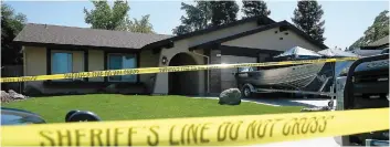 ?? PHOTO AFP ?? La police californie­nne a mené une perquisiti­on au domicile du suspect, hier.