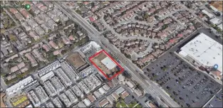  ?? GOOGLE MAPS ?? 525N. Capitol Ave., a 0.9-acre site in east San Jose, shown within the outline. Boundaries are approximat­e. More than 200afforda­ble homes could be built in east San Jose under a plan that's being bolstered by a project proposal and a property purchase of the land needed for the developmen­t.