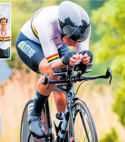  ?? Photos / Photosport ?? Bryony Botha during the time trial in the Elite Road Cycling National Champs in Cambridge.