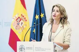  ?? FERNecln VILLeB / krk ?? Raquel Sánchez ahir al Ministeri de Transports