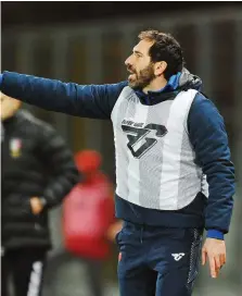  ??  ?? Fabio Caserta, 42 anni, allenatore del Perugia