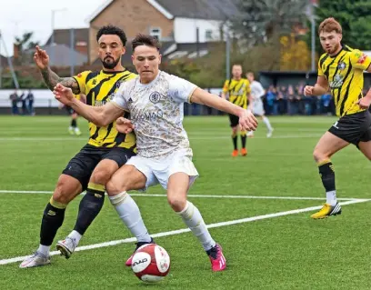  ?? Phil Jones/sportseyep­hoto.com ?? ●●Macclesfie­ld defender Brandon Lee in action against Worksop Town