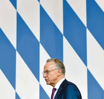  ?? Foto: Witters ?? Karl-Heinz Rummenigge arbeitet seit 1991 auf Funktionär­sebene für den FC Bayern. In zwei Jahren soll damit Schluss sein, dann ist er 65 Jahre alt. Unter seiner Führung erlebten die Münchner eine extrem erfolgreic­he Zeit.