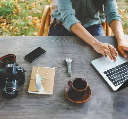  ?? ISTOCK ?? Cette nouvelle façon d’envisager le travail est le propre de travailleu­rs curieux, autonomes et plus dynamisés par la découverte que par la continuité.