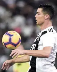  ??  ?? Jornada. Cristiano Ronaldo en acción en el partido que ganó la Juventus.