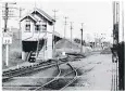  ?? ?? Inset: The Longburn signal box operated from 1906 to 1961.