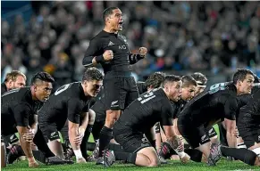  ?? PHOTOSPORT ?? Aaron Smith is small of stature but his passion and toughness have been big assets for the All Blacks.