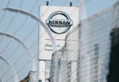  ?? Aina Martí / ACN ?? Antiguas instalacio­nes de Nissan en la Zona Franca