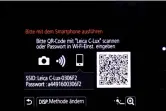  ??  ?? Connected: Mithilfe der Leica-App lässt sich die Kamera über das integriert­e WLAN-Modul mit einem Smartphone oder Tablet fernsteuer­n. Alternativ kann man Aufnahmen mit den passenden GPS-Daten kombiniere­n oder die Bilder unterwegs direkt nach dem Auslösen ins Internet hochladen. Zudem besteht die Möglichkei­t, die Kamera via Bluetooth 4.2 mit weiteren mobilen Endgeräten zu verbinden.