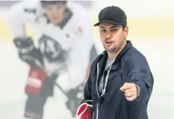  ?? IGOR ŠOBAN/PIXSELL ?? Hokejaški geni Connor Cameron iz hokejaške je obitelji, otac Dave je bivši NHL igrač (NJ Devisl) i trener (Ottawa)