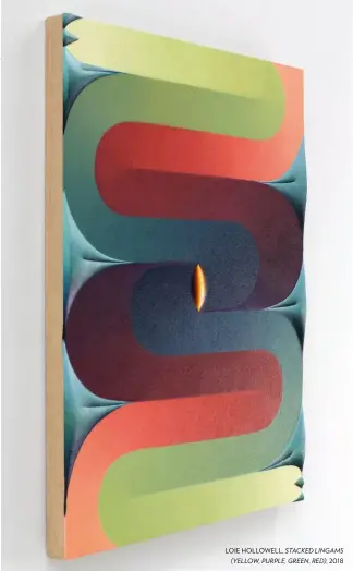  ??  ?? Loie HOLLOWELL, stacked lingams (yellow, purple, green, red), 2018