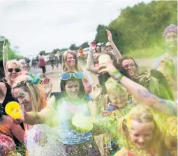  ??  ?? Pictured are festival-goers taking part in the holi powder run. Picture courtesy of Ness Sherry.