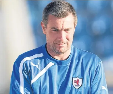  ??  ?? Barry Smith was impressed with the way his Raith side handled last week’s abandonmen­t.