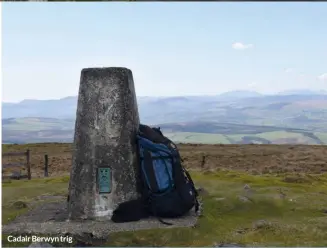  ?? ?? Cadair Berwyn trig