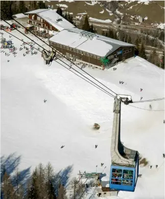  ?? TI-PRESS ?? La poca neve degli ultimi due inverni ha complicato la vita alle sei stazioni