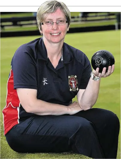  ?? Photograph: Kenny Elrick ?? TO THE FOUR: Sandra Dean played four matches at Westburn Park yesterday.