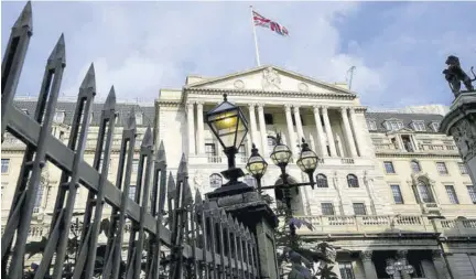  ?? (.) ?? Britain’s central bank is under pressure to make another big interest rate hike Thursday. Inflation in the United Kingdom is outpacing other major economies, but the U.S. Federal Reserve and other banks are moving faster to get prices under control.