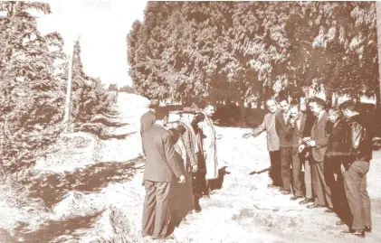  ??  ?? se decidió destinar los residuos domiciliar­ios a rellenar las calles, mediante la ejecución de "células cerradas". En 1960