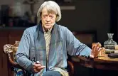  ??  ?? Monologo Maggie Smith (84 anni) in «A German Life», in scena al Bridge Theatre di Londra dove ha registrato il tutto esaurito