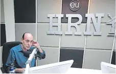  ?? FOTO: EL HERALDO ?? Julio césar Núñez en la cabina de la “N” más grande del país.