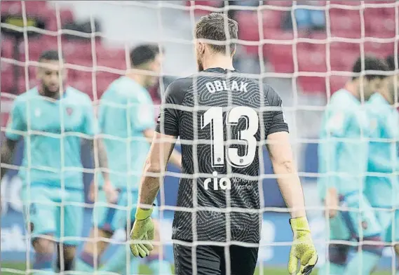  ?? FOTO: J.A.S. ?? El Levante logró este sábado su primera victoria a domicilio en Liga ante el Atlético de Madrid al imponerse por 0-2.