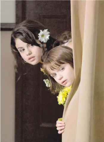  ?? FOX 2000 PICTURES ?? Selena Gomez, left, and Joey King in Ramona and Beezus, based on books by Beverly Cleary.