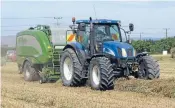  ??  ?? The Fusion 3 Plus balers set new standards for silage baling and wrapping.