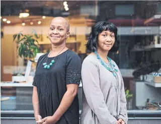  ?? CHLOE ELLINGSON THE NEW YORK TIMES ?? Tannis and her twin sister, Mara Bundi, own the Green Jar in Toronto. They said online orders to their store increased 500 per cent since it was featured on Not-amazon.ca.