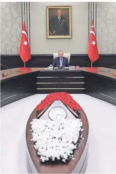  ?? FOTO: MURAT CETIN MUHURDAR/AFP ?? Der türkische Präsident Recep Tayyip Erdogan warf zehn Ländern vor, der Justiz in seinem Land Vorschrift­en machen zu wollen.