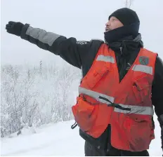  ?? MORGAN MODJESKI ?? Ivan Adam was the first person on scene after he saw the plane take off, heard it struggle to stay aloft and then heard a loud crash. He rushed to the site to help survivors.