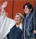  ??  ?? LILITA. Carrió fue su mentora, pero ahora abandona a su suerte al ex embajador en EE.UU.