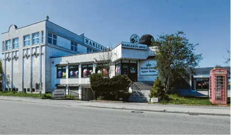  ?? Foto: Marcus Merk ?? Dieses Gebäude in der Gersthofer Robert‰Bosch‰Straße sollte in ein Hotel umgebaut werden. Doch der Bauausschu­ss sprach sich dagegen aus.